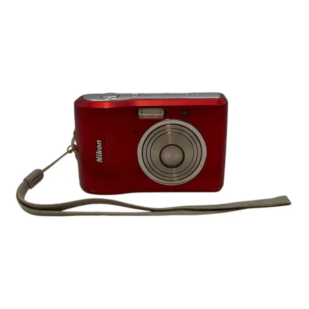Nikon Coolpix L18 8MP Digital Camera Red For Parts Repair Untested READ
